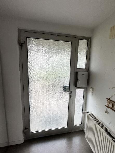 Alte breite Glas-Haustür Innenansicht